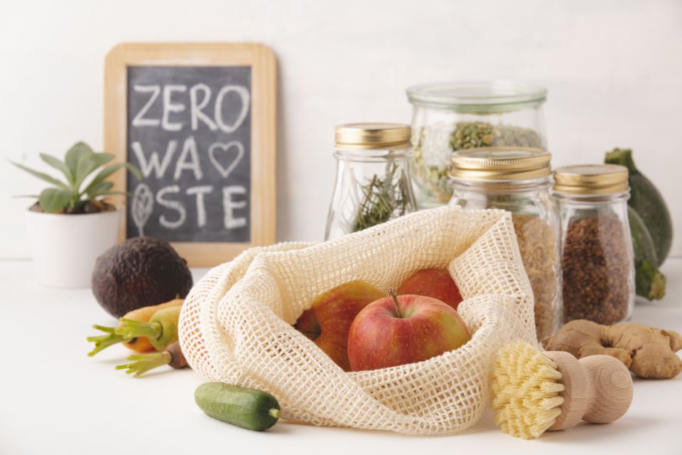 Cómo ser sostenible en la cocina: 7 trucos de ahorro